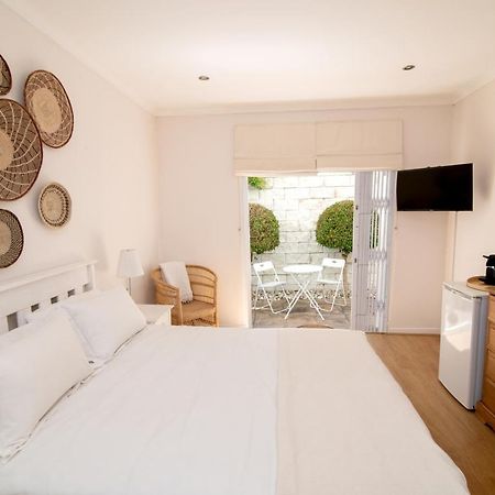 Camps Bay Guest Suite With Private Pool Città del Capo Esterno foto